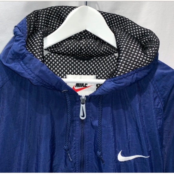 Nike Nylon Hoodie - Picture 3 of 7